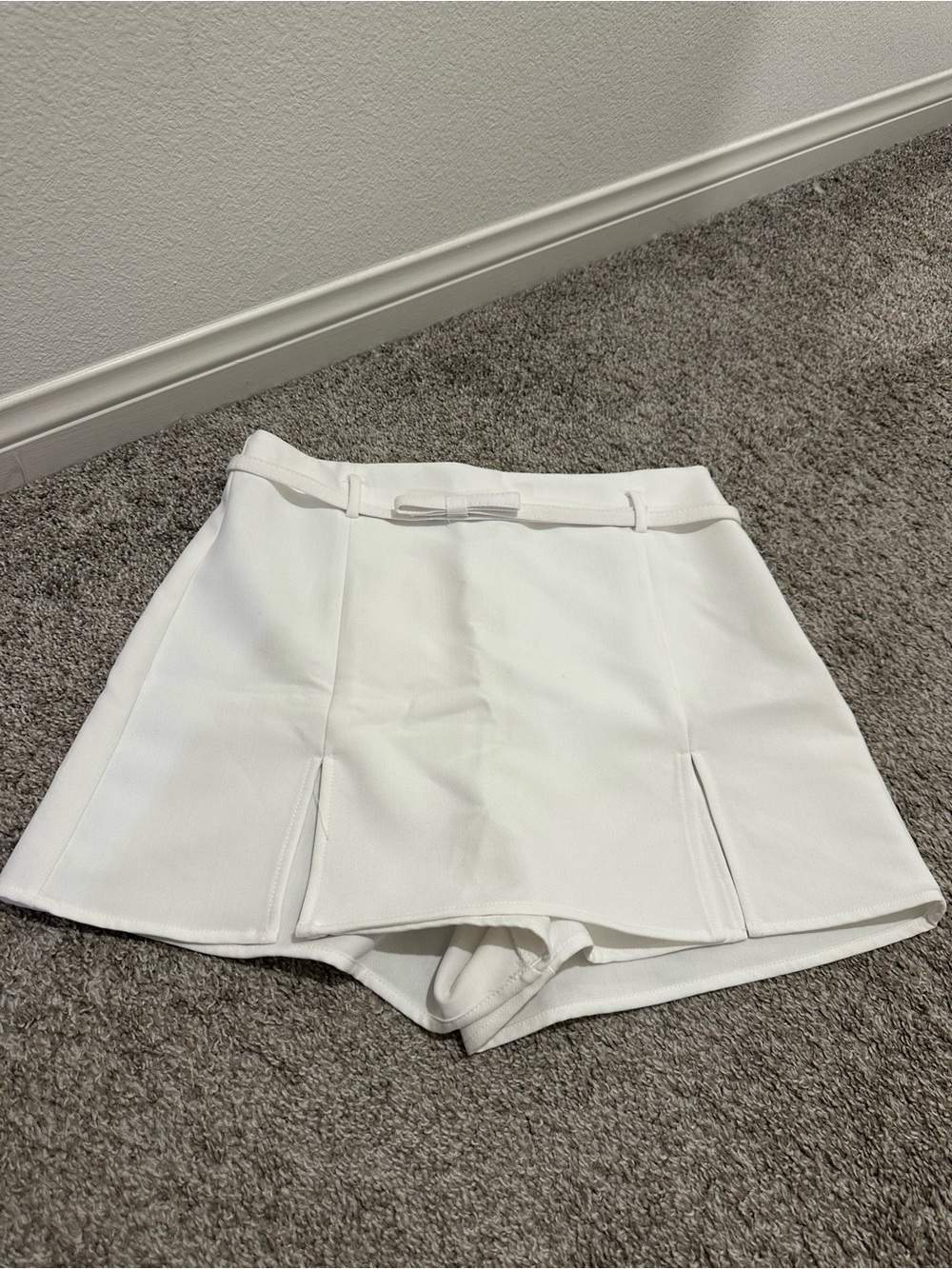 Zara White Skort with Front Bow Detail
